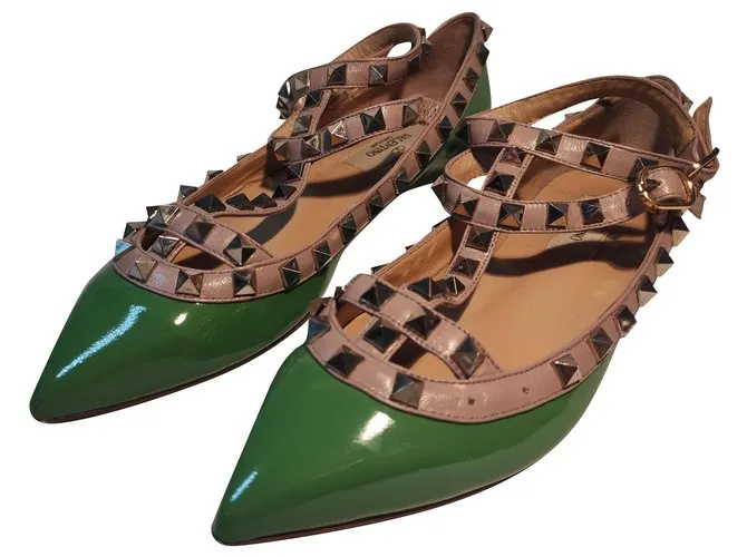 Ballerie Rockstud de Valentino Garavani Verde Verde oliva 