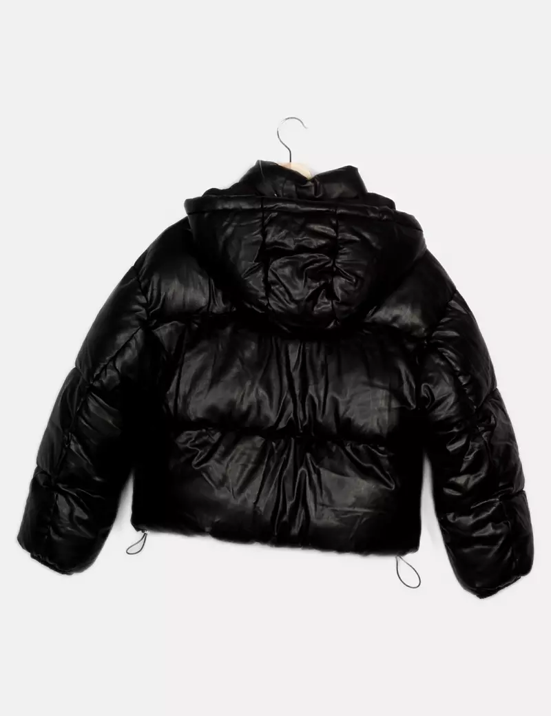 Bershka Plumas polipiel