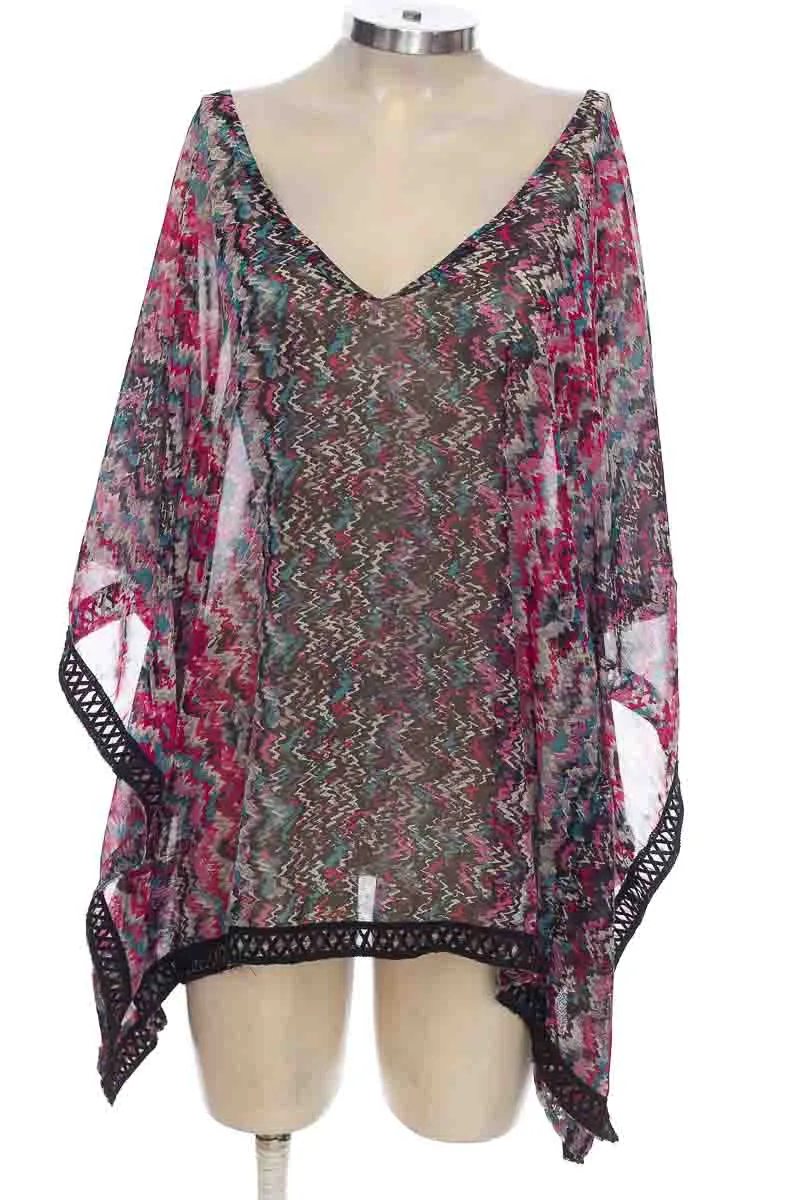 BLUSA COLOR NEGRO  CLOSEANDO