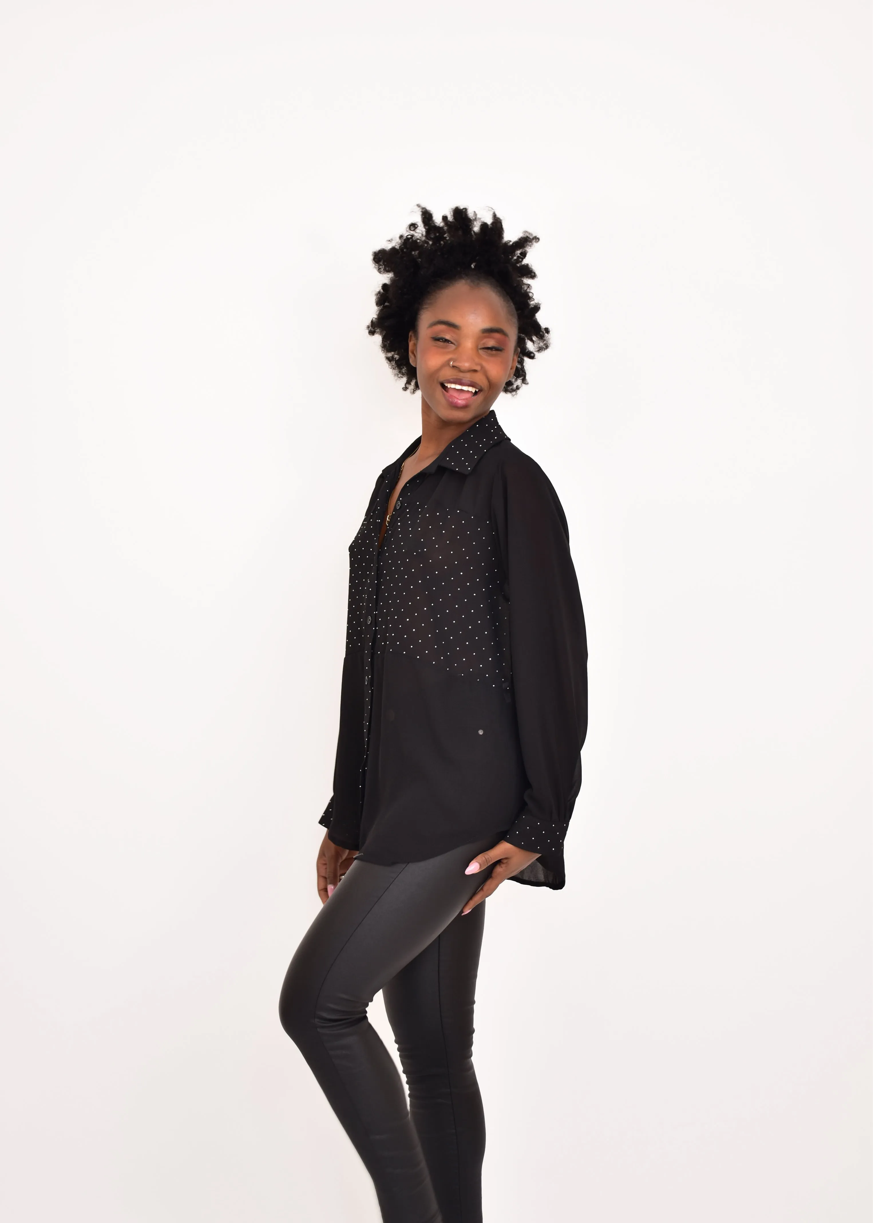 BLUSA STRASS TRANSPARENCIASNEGRA