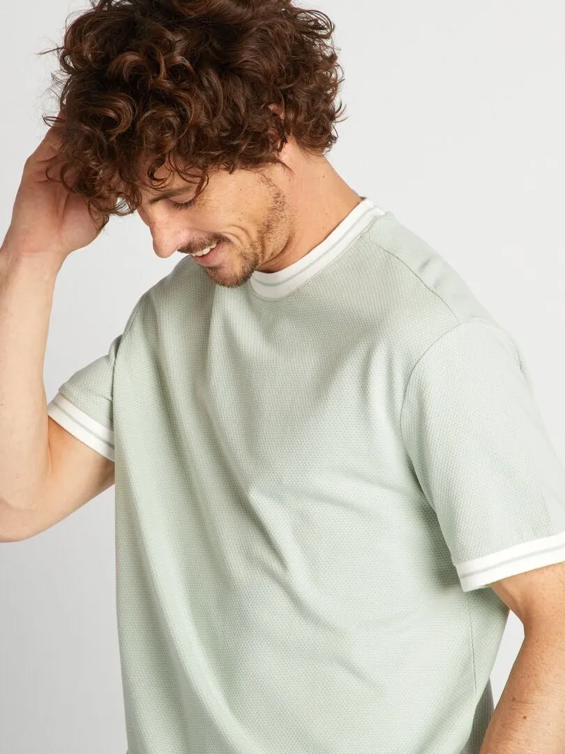 CAMISETA CON TEXTURA Y RIBETES EN CONTRASTE  AZUL