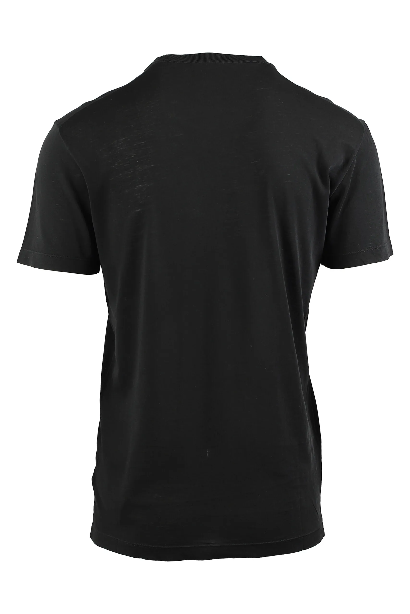Camiseta negra con maxilogo monocromático