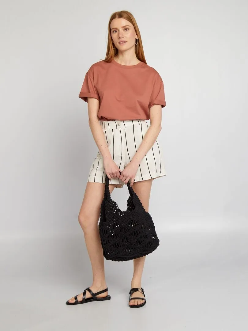 CAMISETA OVERSIZE CON CUELLO REDONDO  ROSA