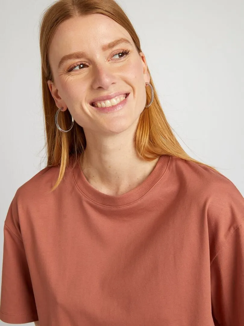 CAMISETA OVERSIZE CON CUELLO REDONDO  ROSA