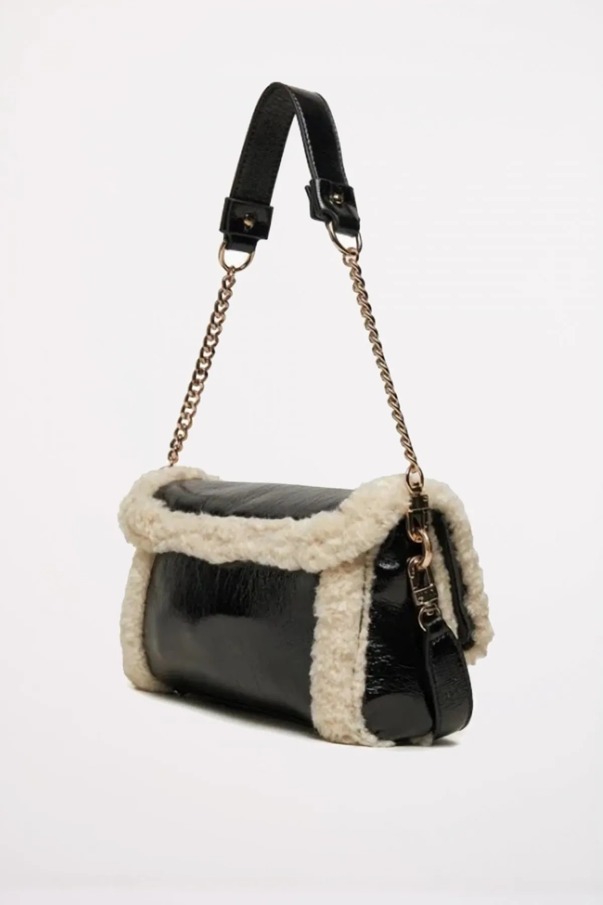GUESS DAVIKA FLAPSHOULDER B