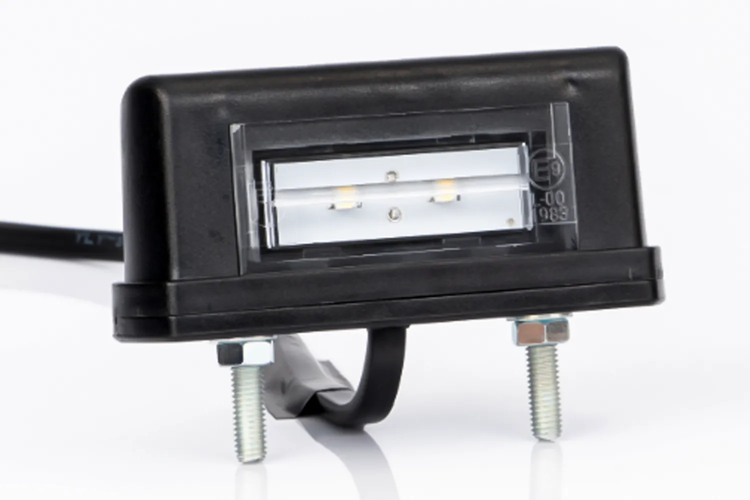 Lámpara de matrícula LED con cable.