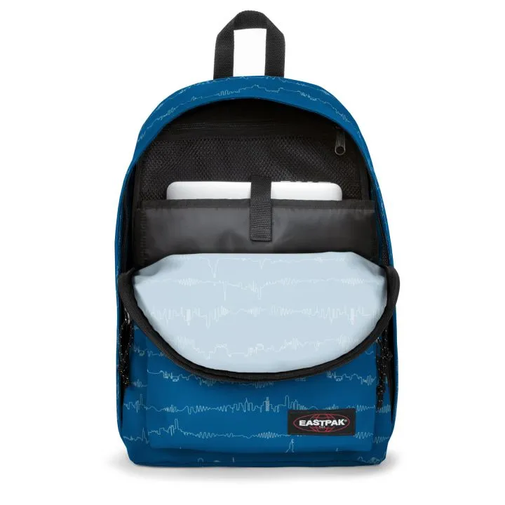 MOCHILA EASTPAK Out Of Office EK76760X Beat Urban azul urbana