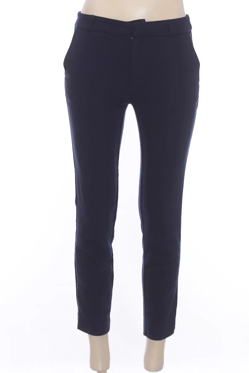 PANTALóN COLOR AZUL  STRADIVARIUS