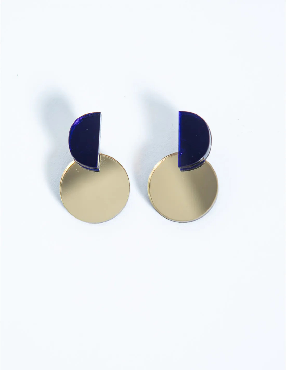 PENDIENTES MEDIA LUNA AZUL PAPIROGA