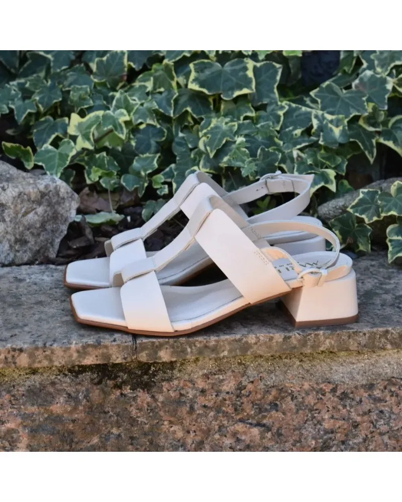 Sandalia de PIEL tacón bajo MARLINA 27008 beige