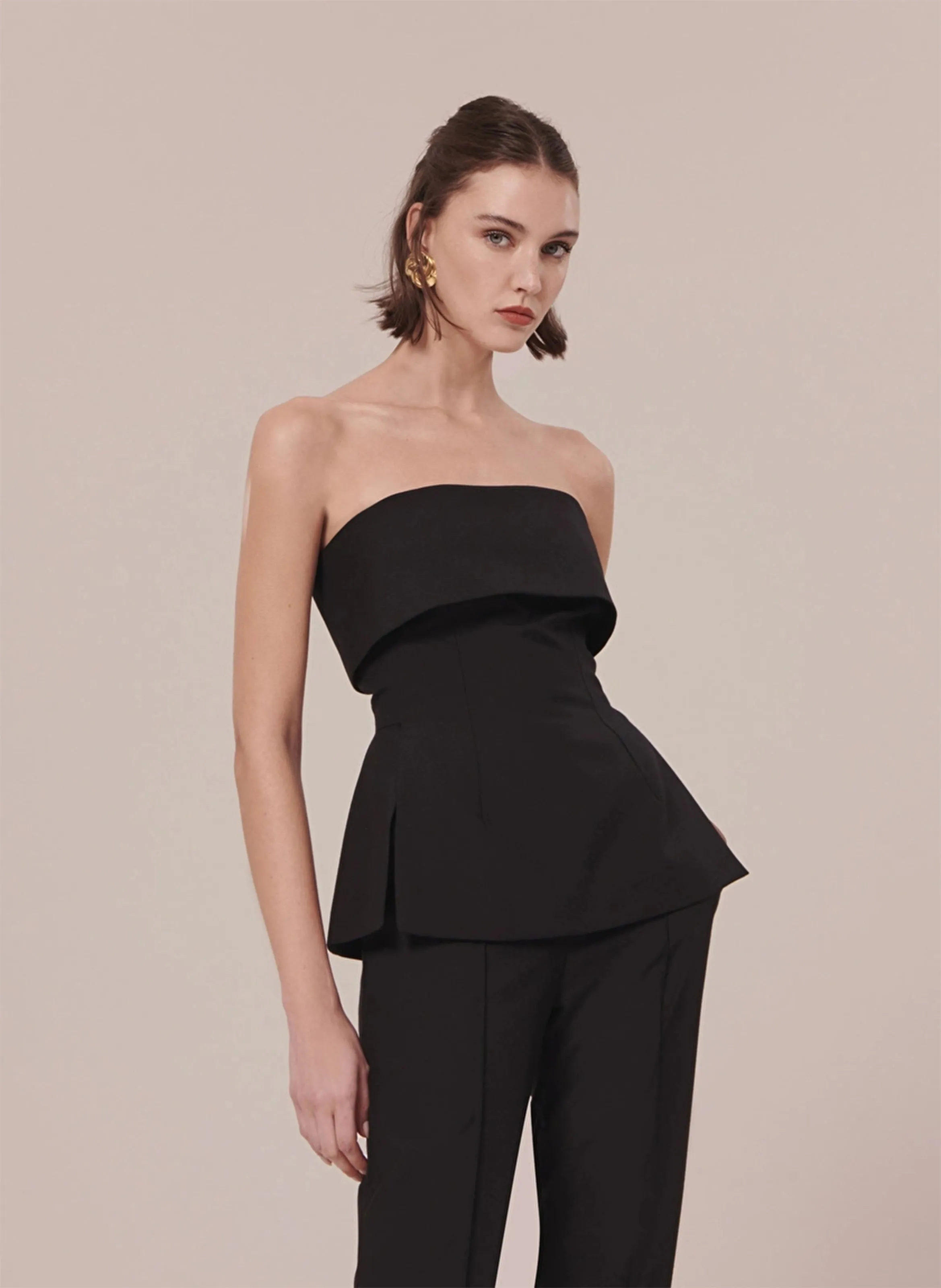TARA JARMON TONNIE  BUSTIER AJUSTADO DE MEZCLA DE LANA EN NEGRO