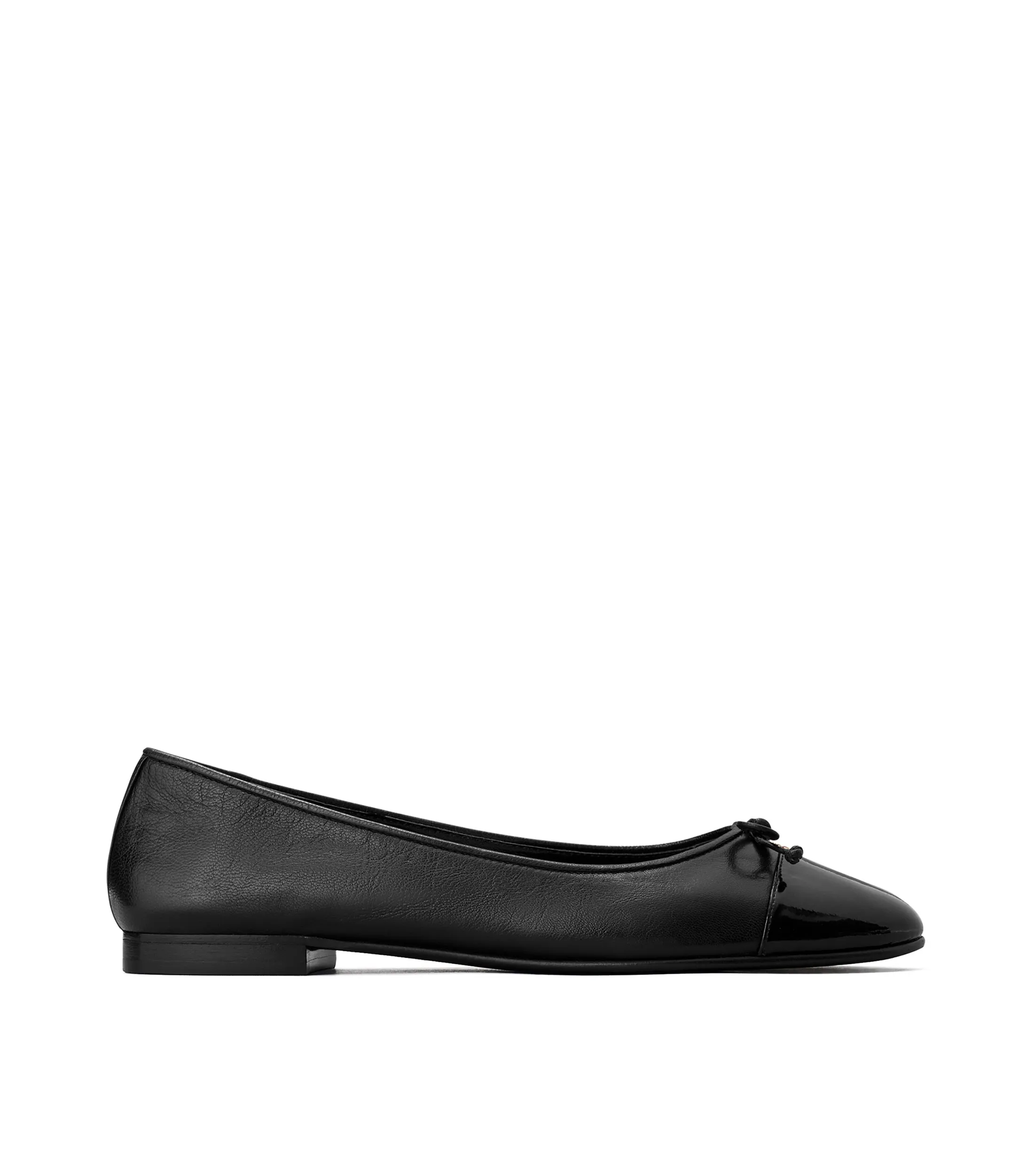 Tory Burch Flats Cap Toe