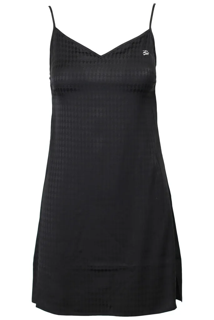 Vestido de satén negro