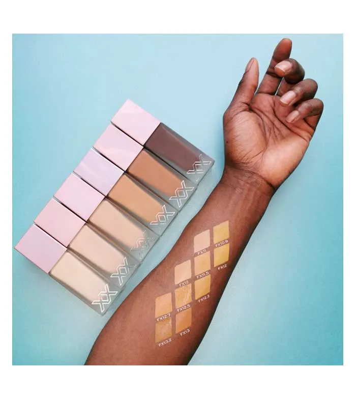 XX REVOLUTION  BASE DE MAQUILLAJE GLOW SKIN FAUXXDATION  FX10.5