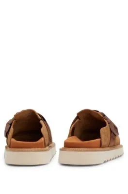 ZAPATOS SLIPON DE ANTE CON CORREA DE HEBILLA