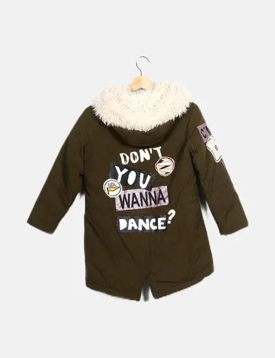 Zara Parka verde khaki print mensaje